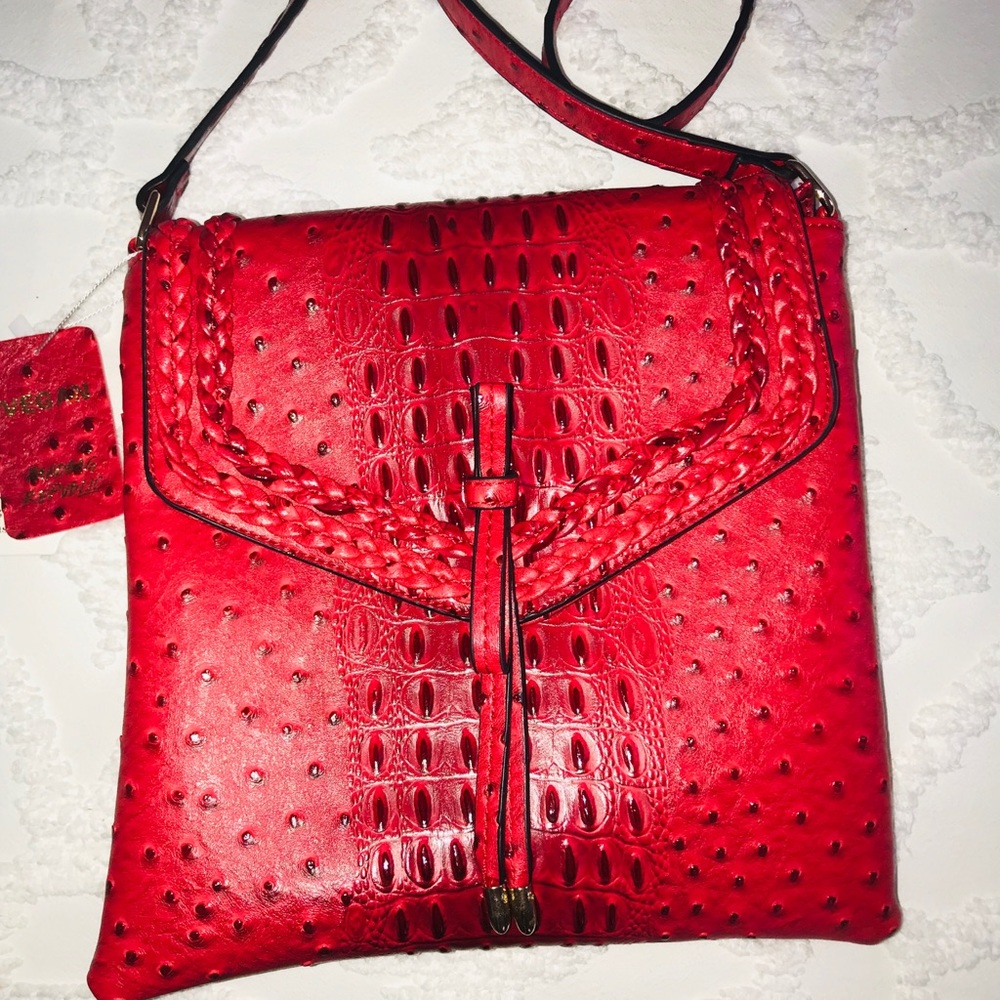 🌸🌸NWT CROSSBODY BAG🌸🌸